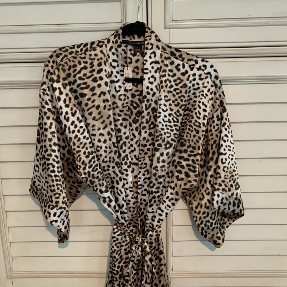 Leopard Victoria’s Secret Satin Robe